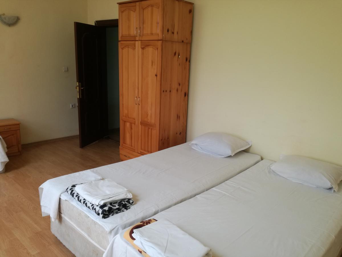 Елка Daire Burgaz Dış mekan fotoğraf